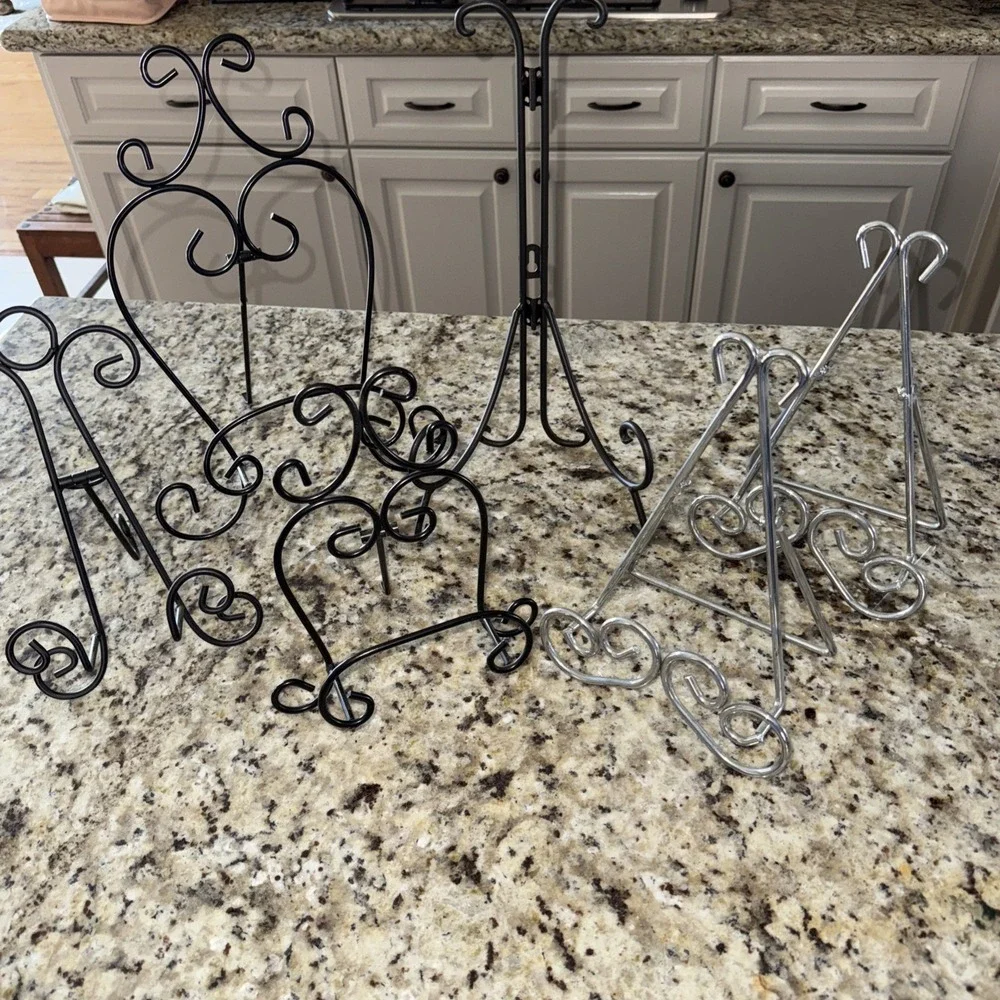 HUGE LOT TABLETOP EASEL DISPLAY PIECES FOR HOME AND BUSINESS 6 Pieces ‎ 4496